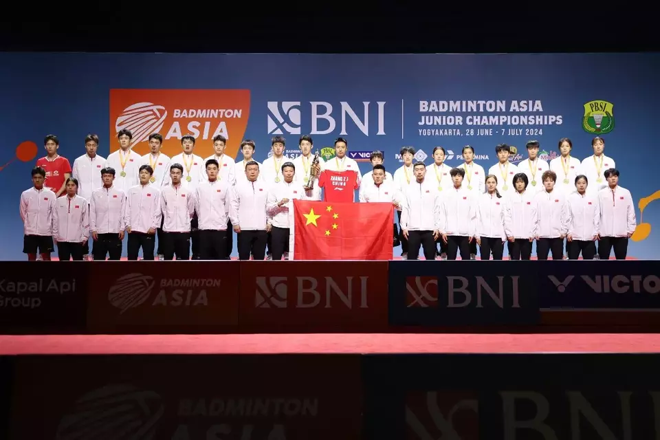 Tiongkok menjadi juara pada turnamen BNI Badminton Asia Junior Championships (BAJC) 2024 dengan mengalahkan Korea Selatan dengan skor 3-1 di GOR Amongrogo, Yogyakarta, Selasa 2/ Juli 2024.