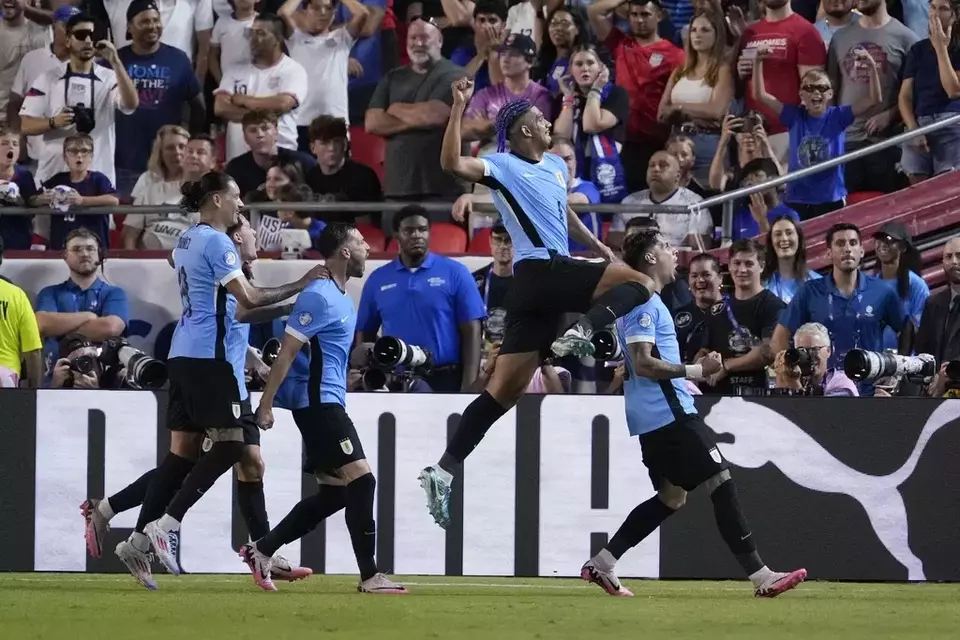 Selebrasi pemain Uruguay di Copa America.